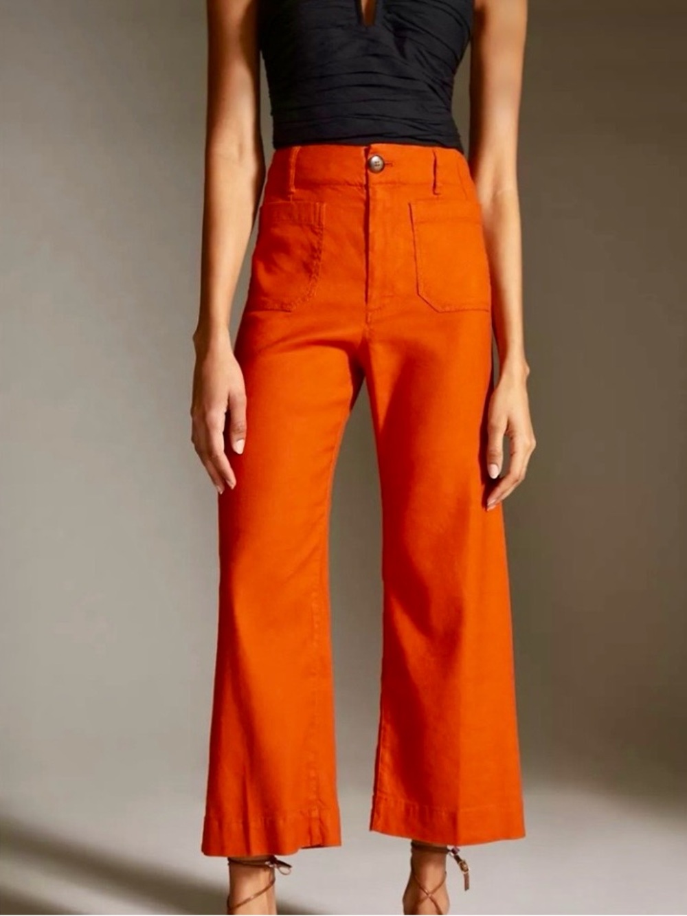 Hey Pumpkin Spice! Anthropologie Maeve “The Colette” linen blend cropped pant.